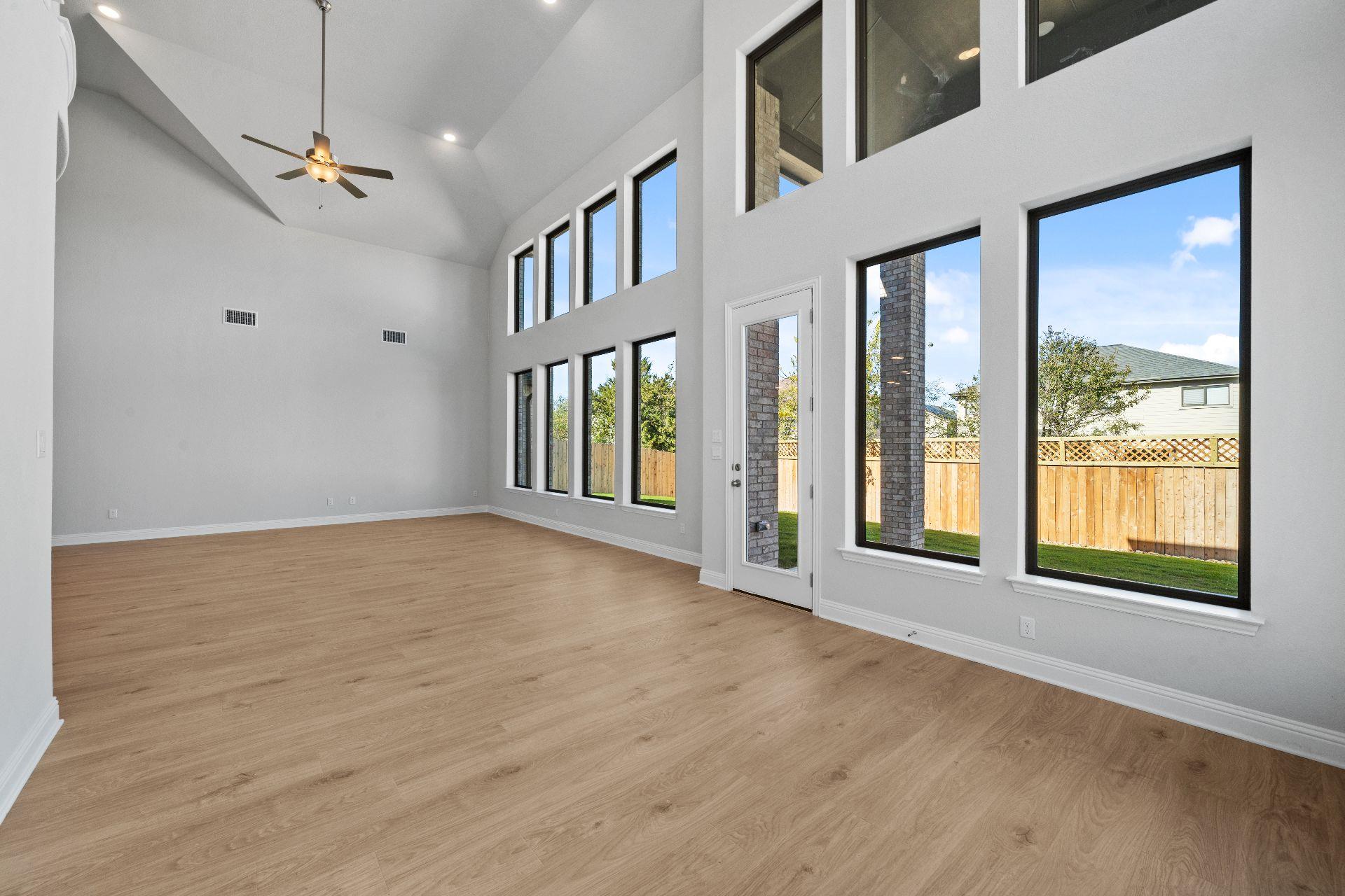 1717 Sauterne Dr, Leander, TX 78641