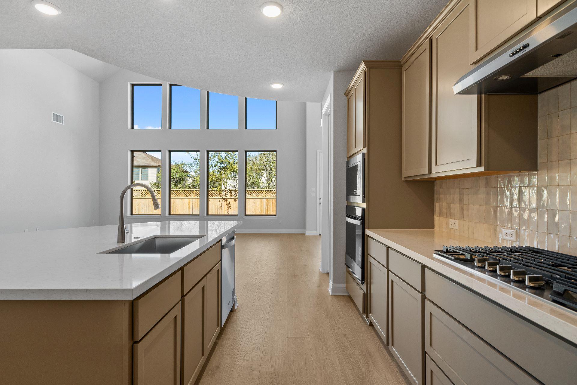 1717 Sauterne Dr, Leander, TX 78641