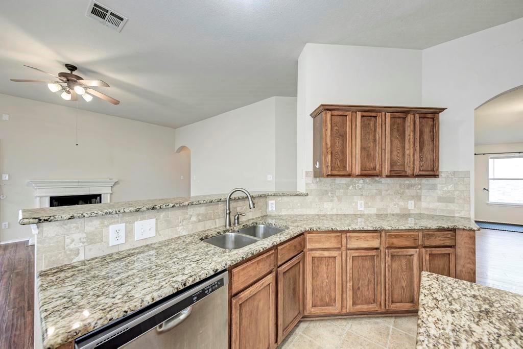 1124 Alexandria Way, Round Rock, TX 78665