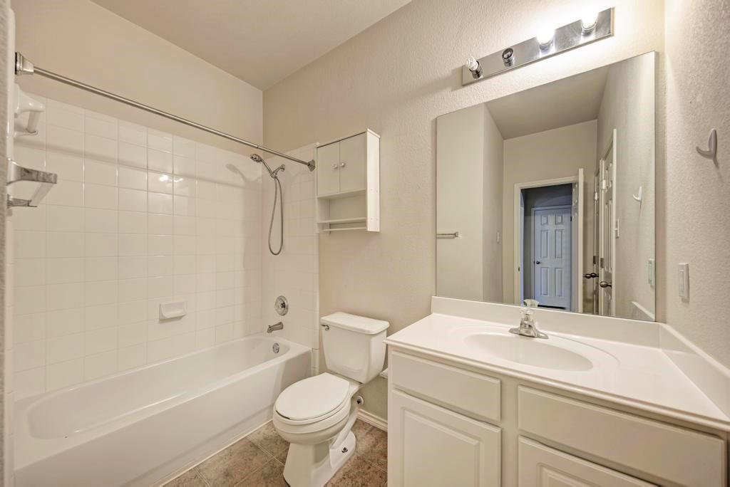 1124 Alexandria Way, Round Rock, TX 78665