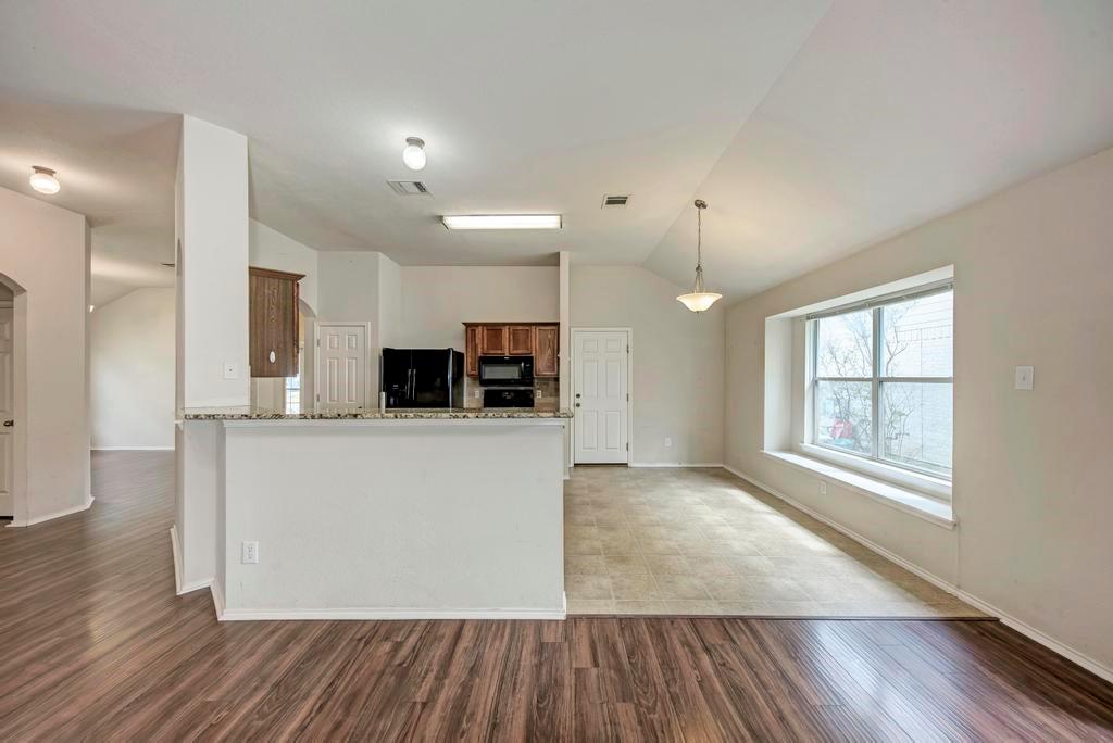 1124 Alexandria Way, Round Rock, TX 78665