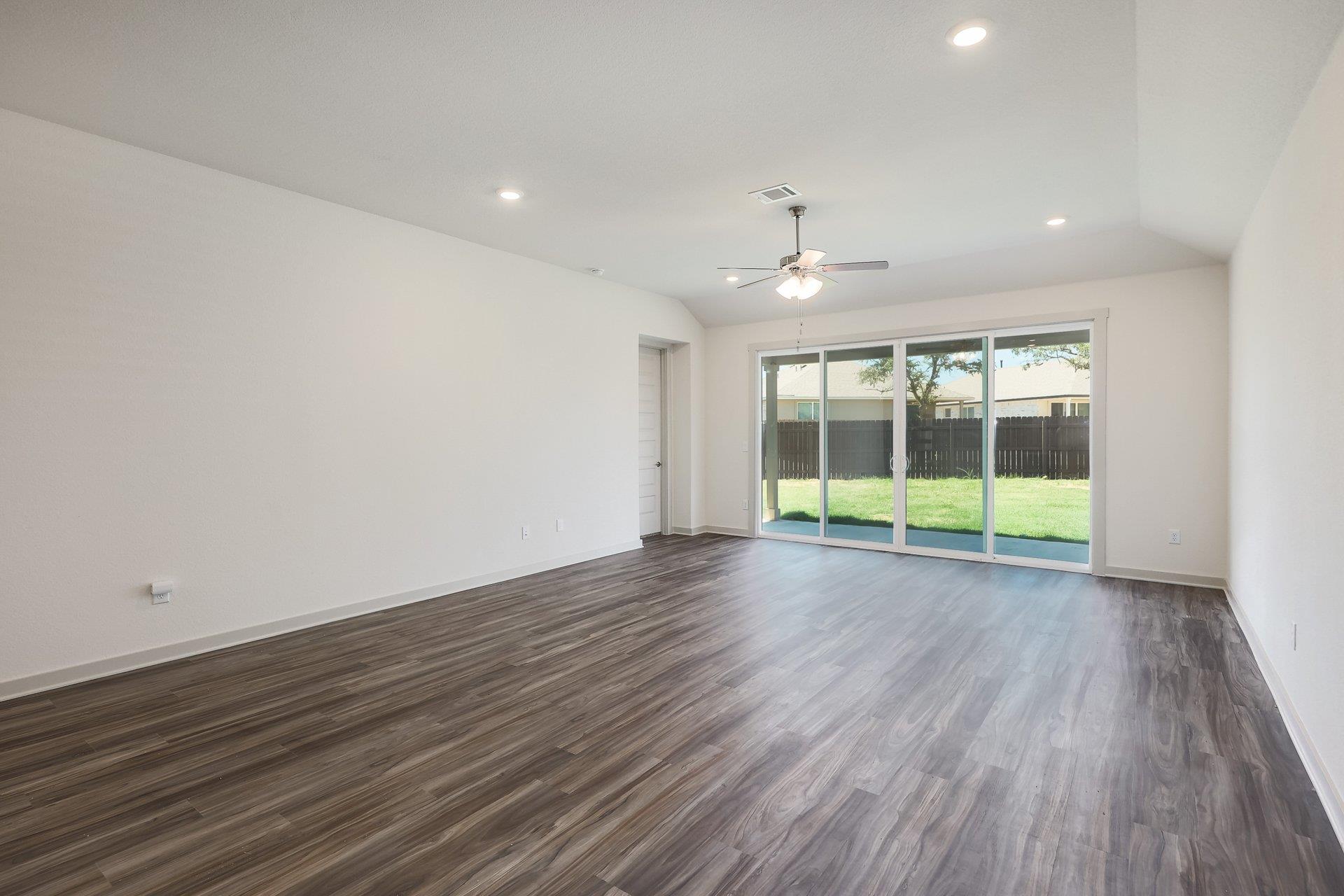 1917 Centerline Ln, Georgetown, TX 78628