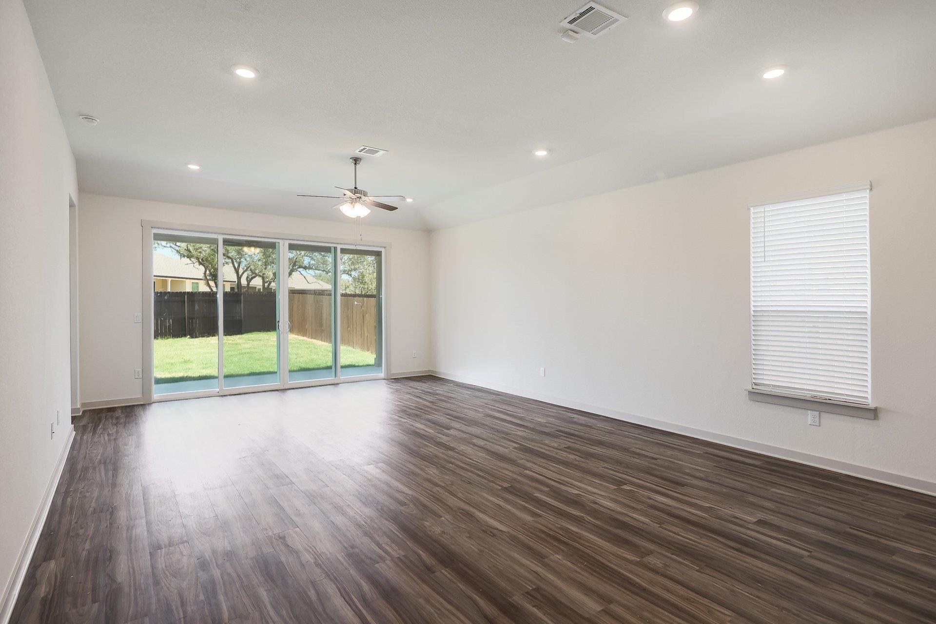1917 Centerline Ln, Georgetown, TX 78628