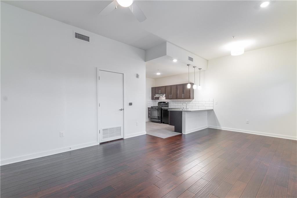 6700 Menchaca Rd # 11, Austin, TX 78745