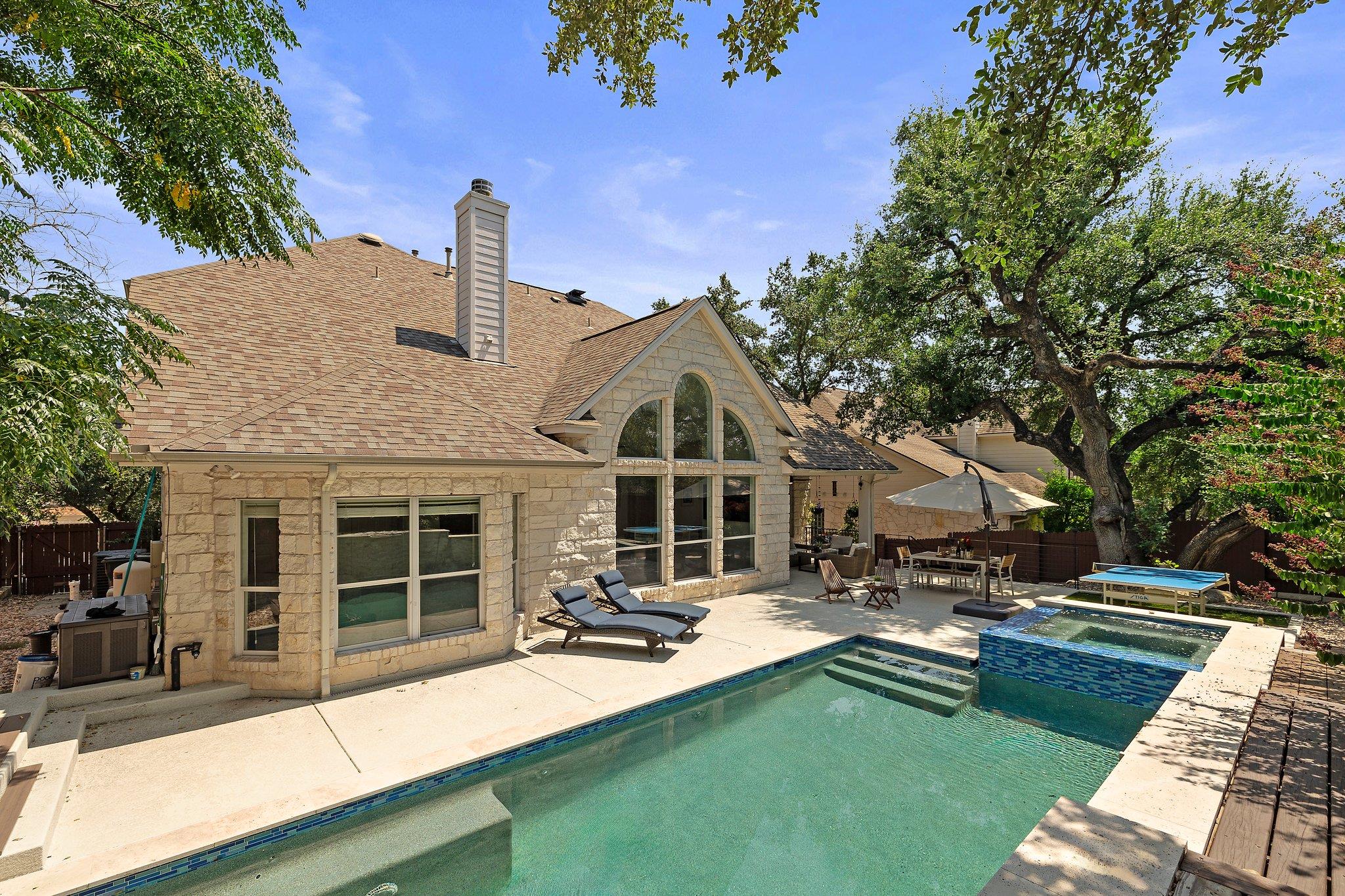 2809 Rio Mesa Dr, Austin, TX 78732