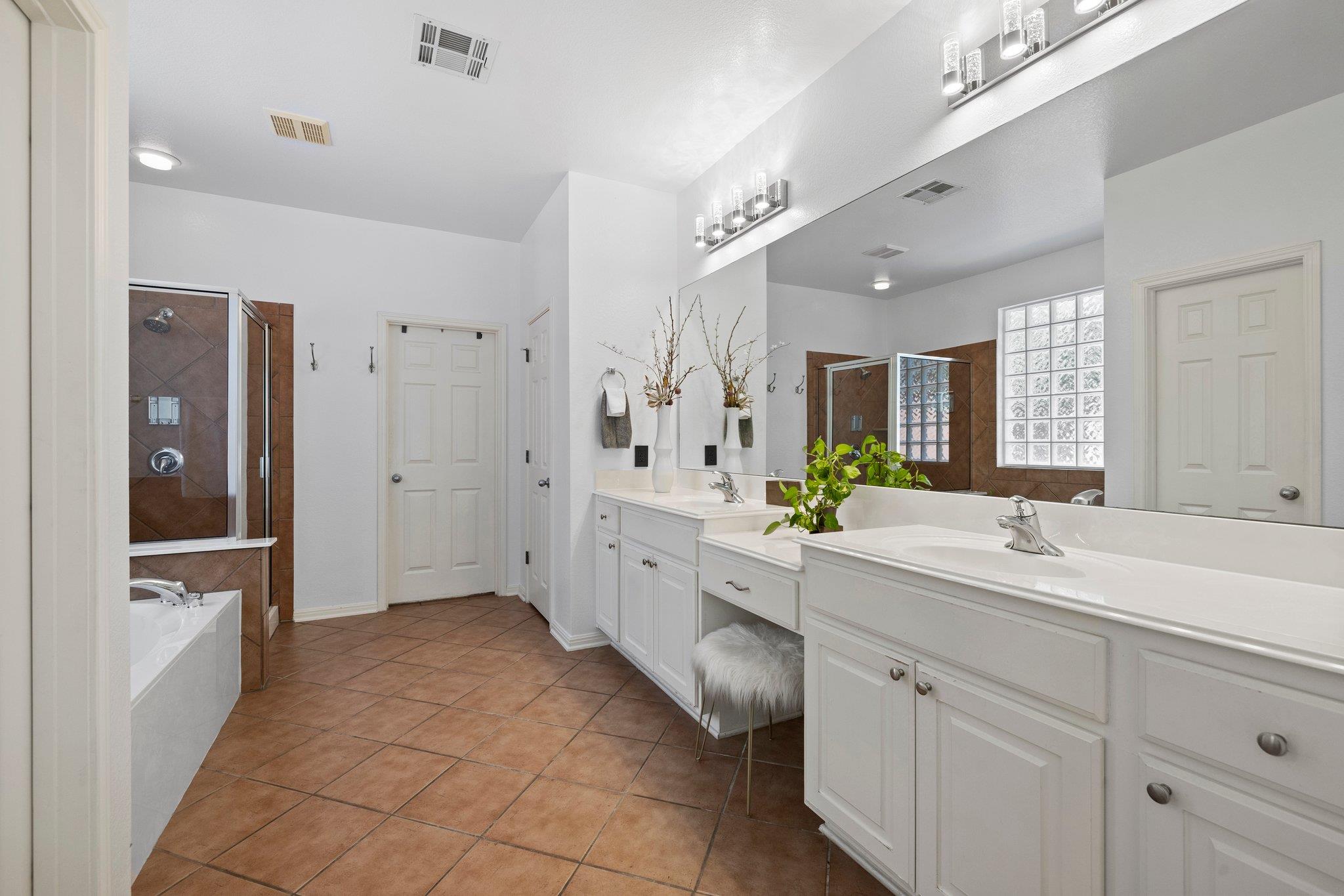 2809 Rio Mesa Dr, Austin, TX 78732