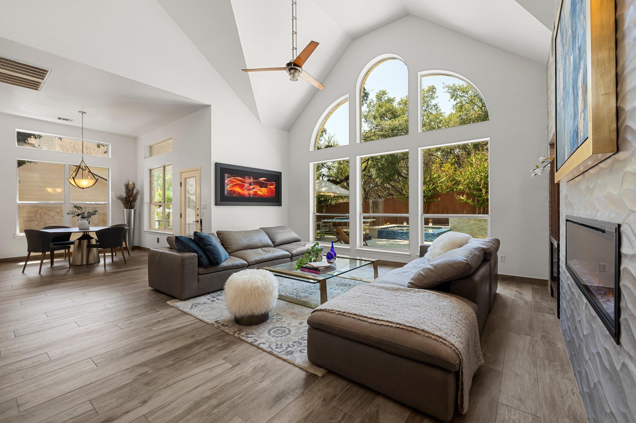 2809 Rio Mesa Dr, Austin, TX 78732