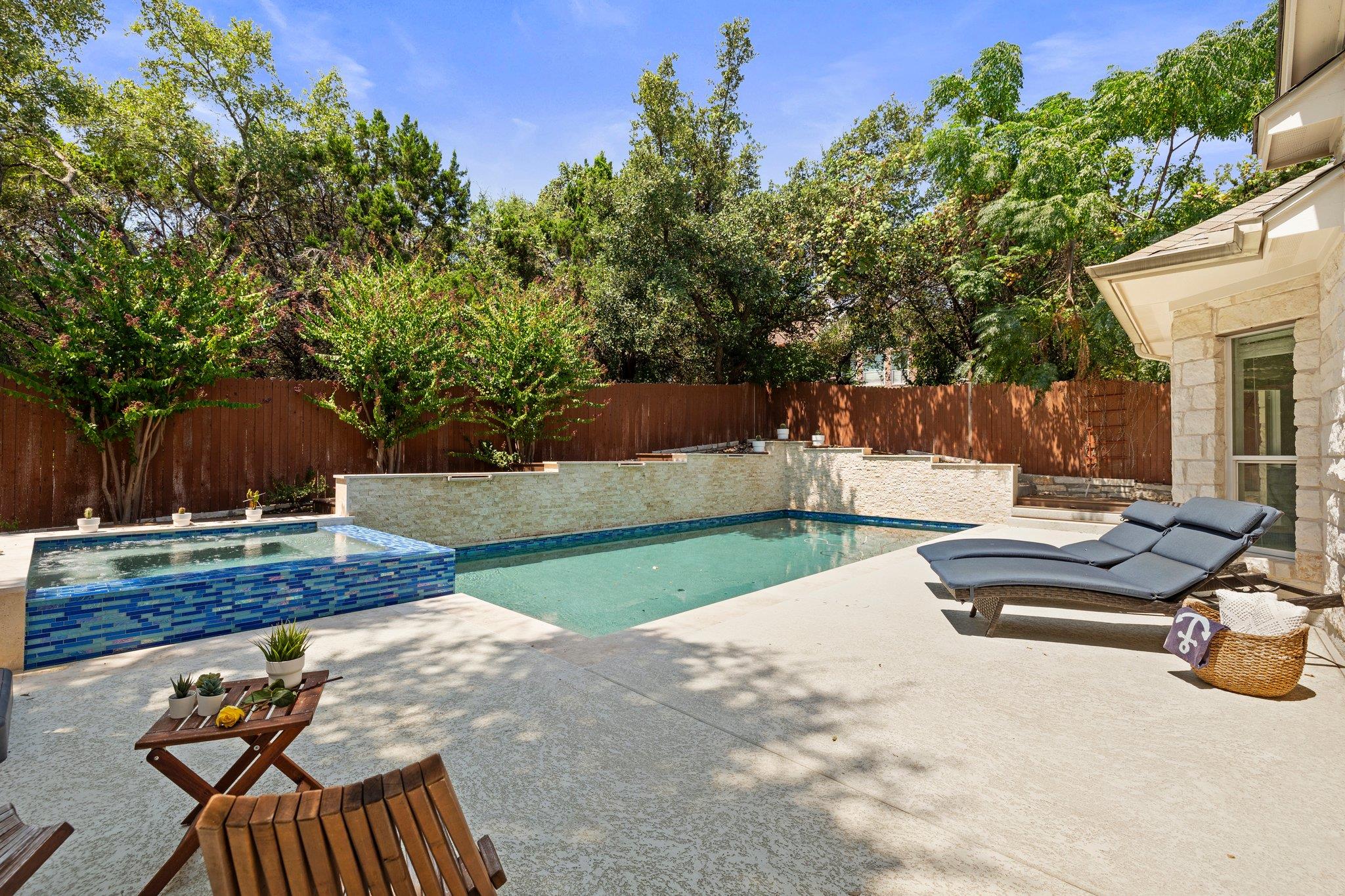 2809 Rio Mesa Dr, Austin, TX 78732
