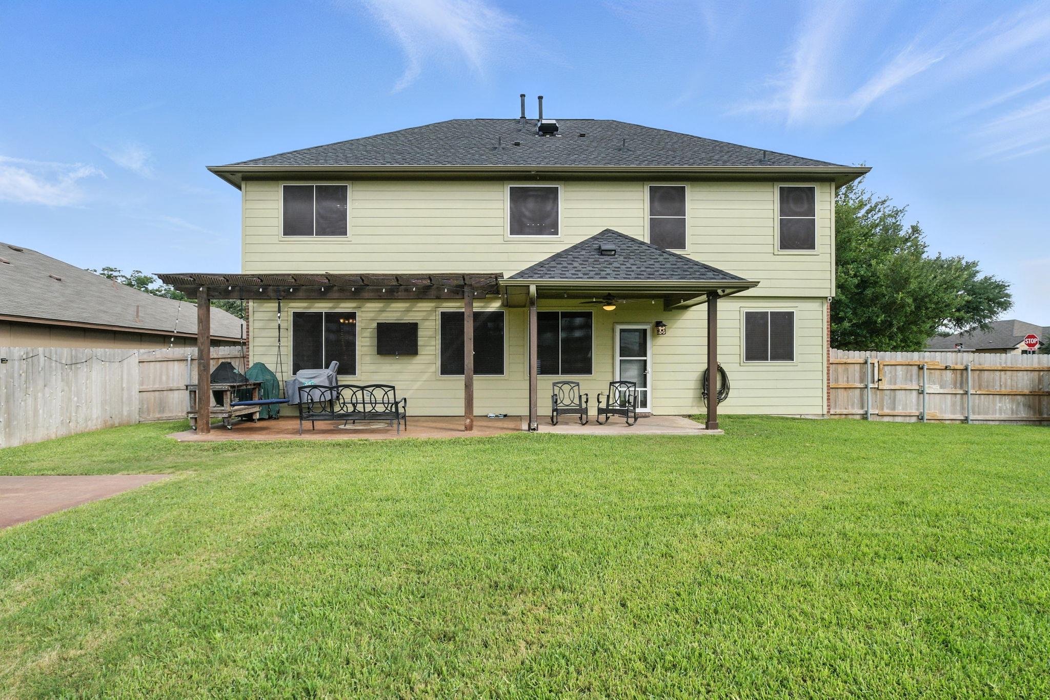 1661 Twin Cv, Kyle, TX 78640