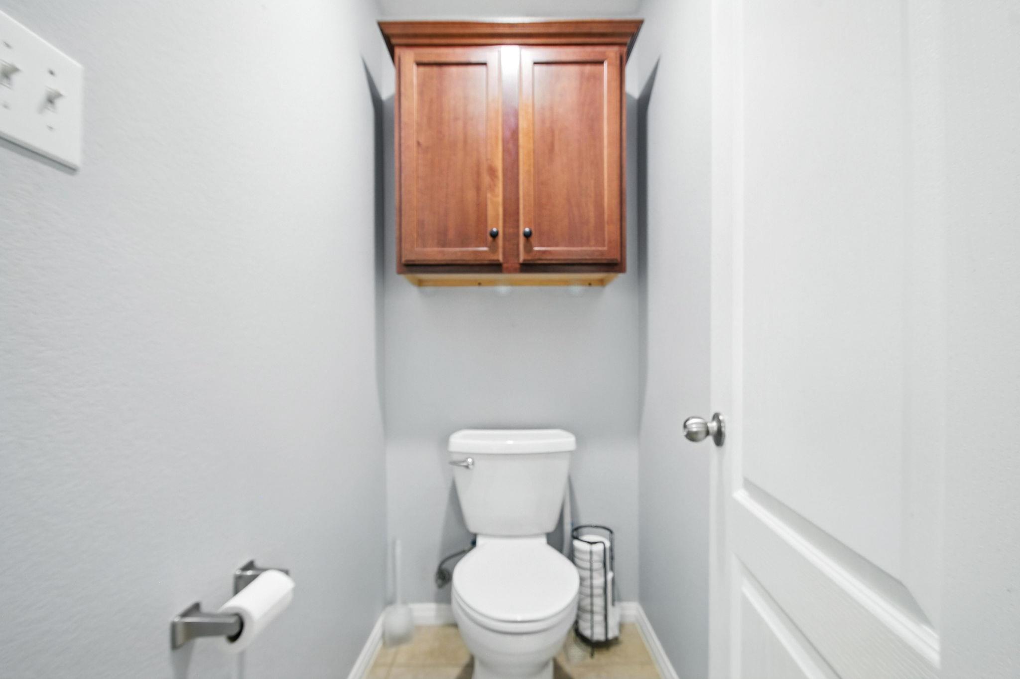 1661 Twin Cv, Kyle, TX 78640