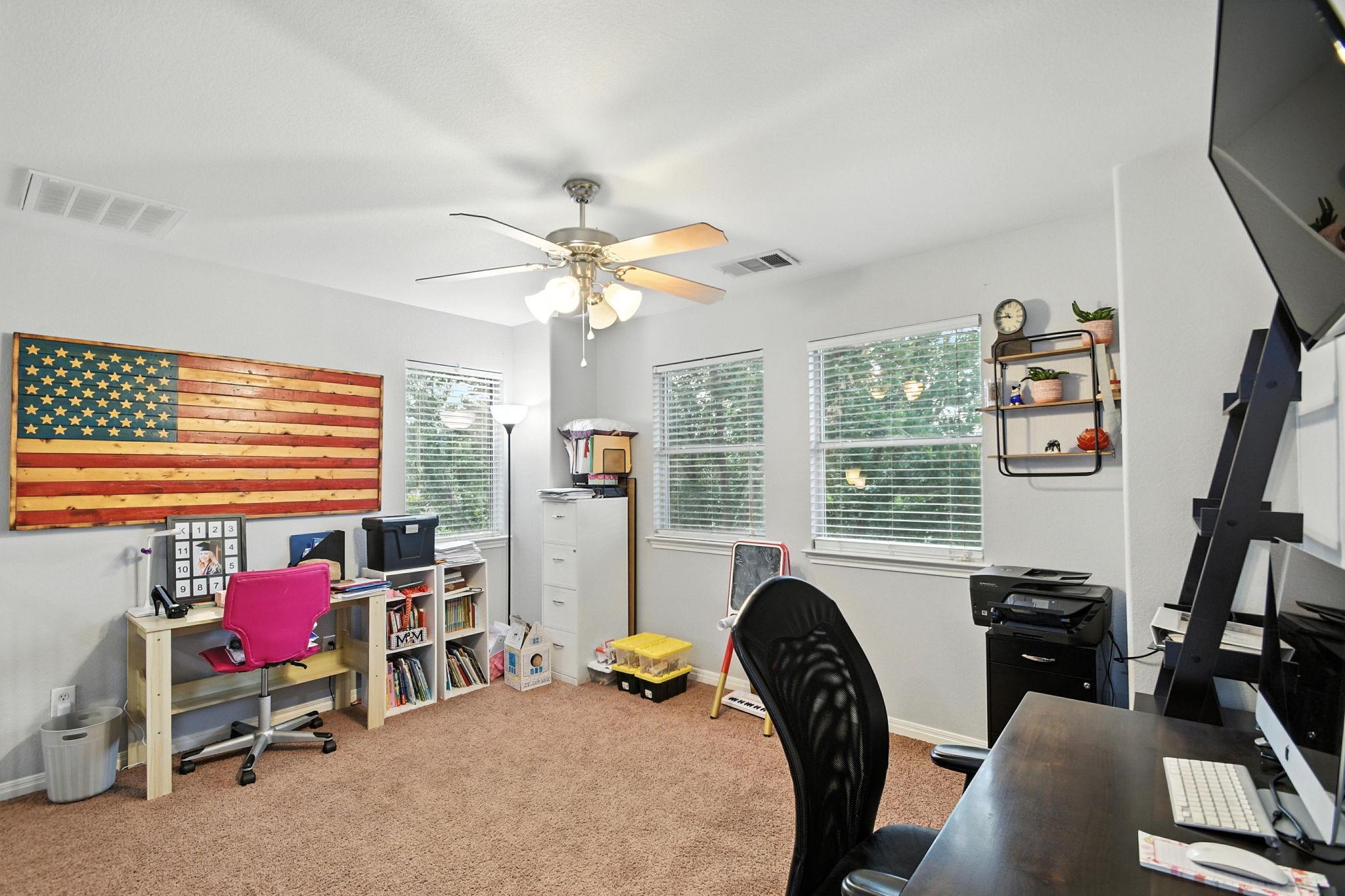 1661 Twin Cv, Kyle, TX 78640