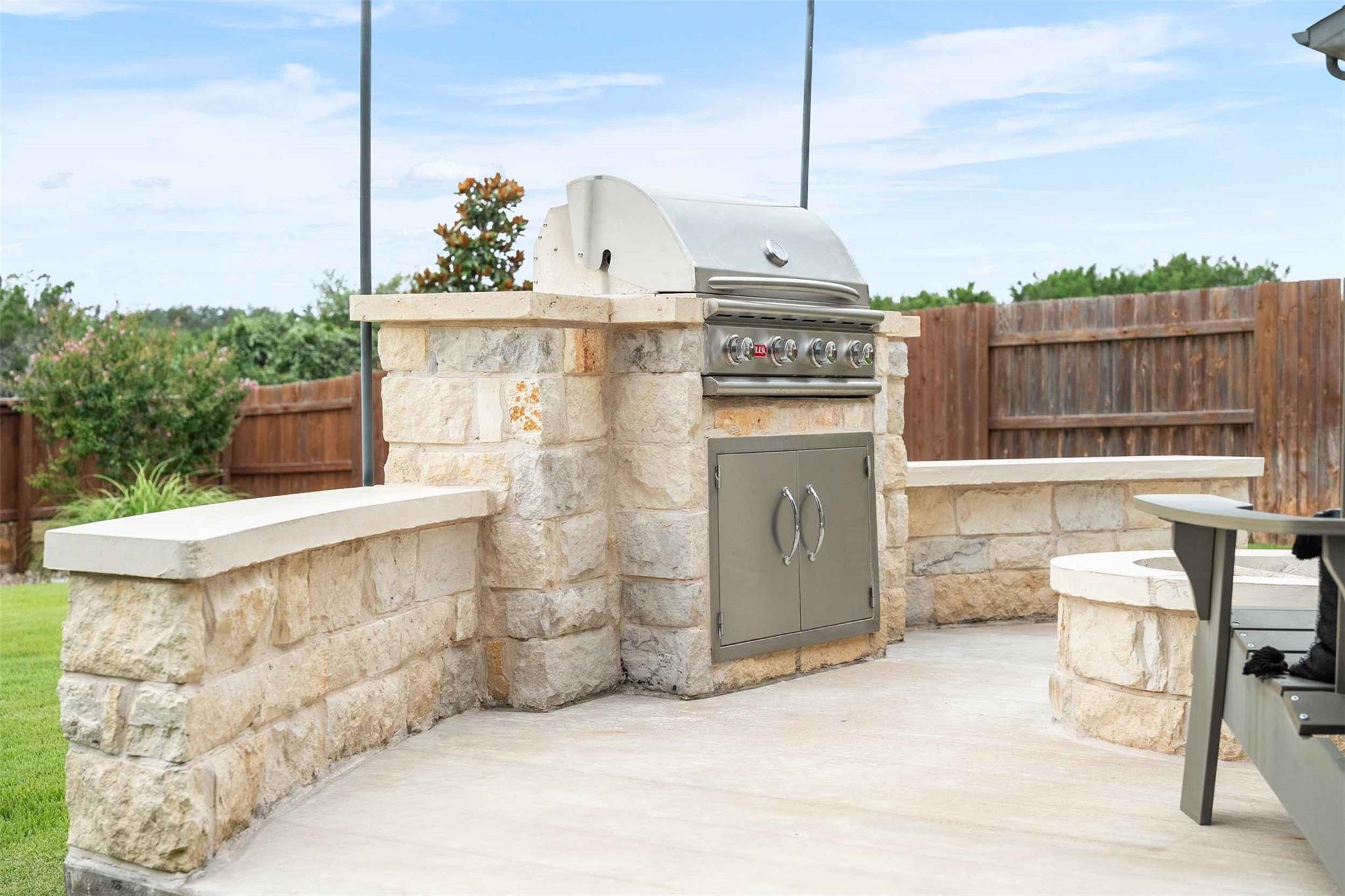 624 Saturnia Dr, Georgetown, TX 78628
