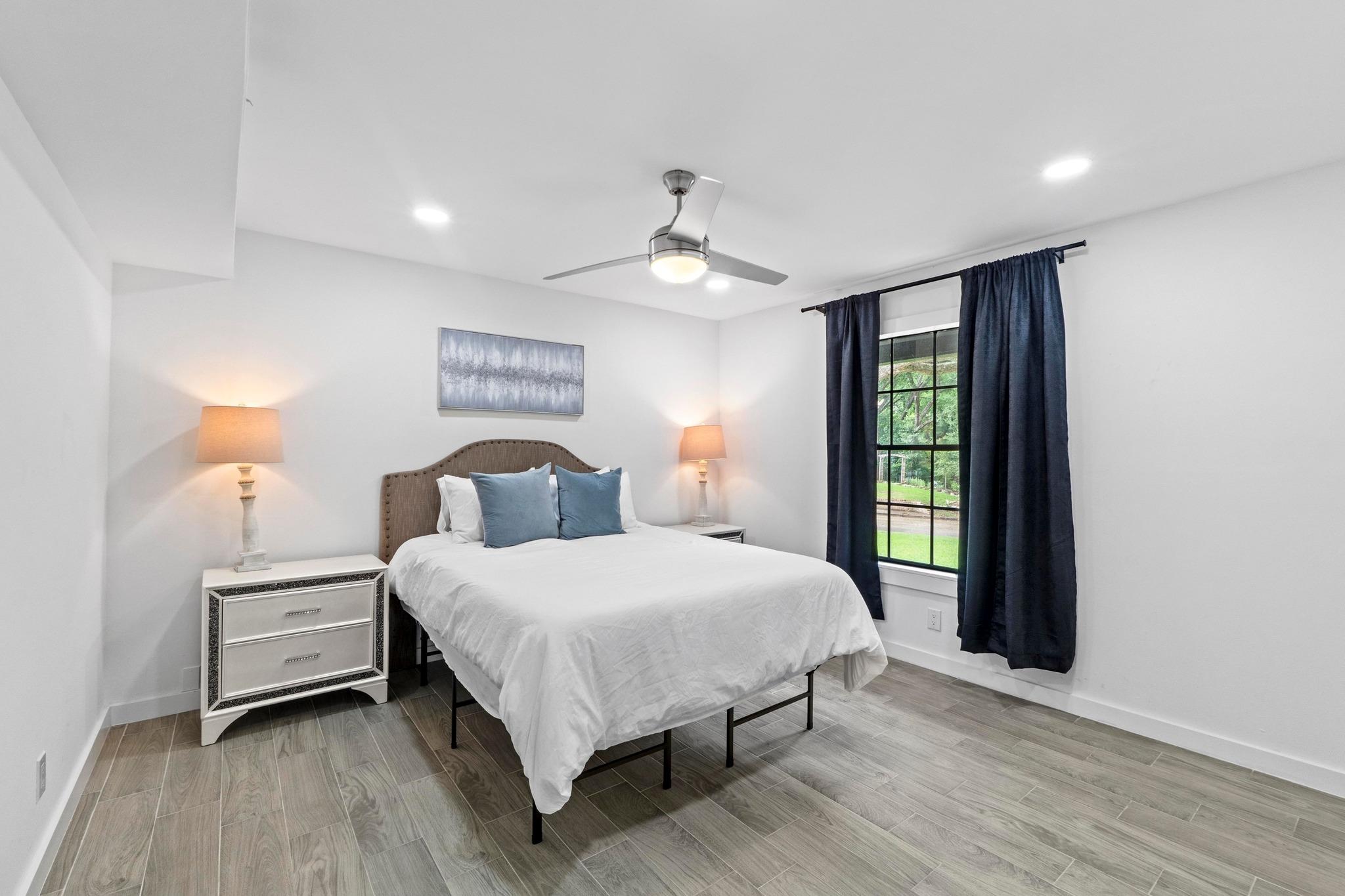 3520 Highland View Dr, Austin, TX 78731