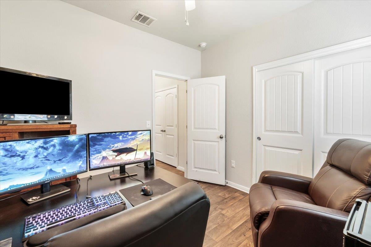 616 Independence Ave, Liberty Hill, TX 78642