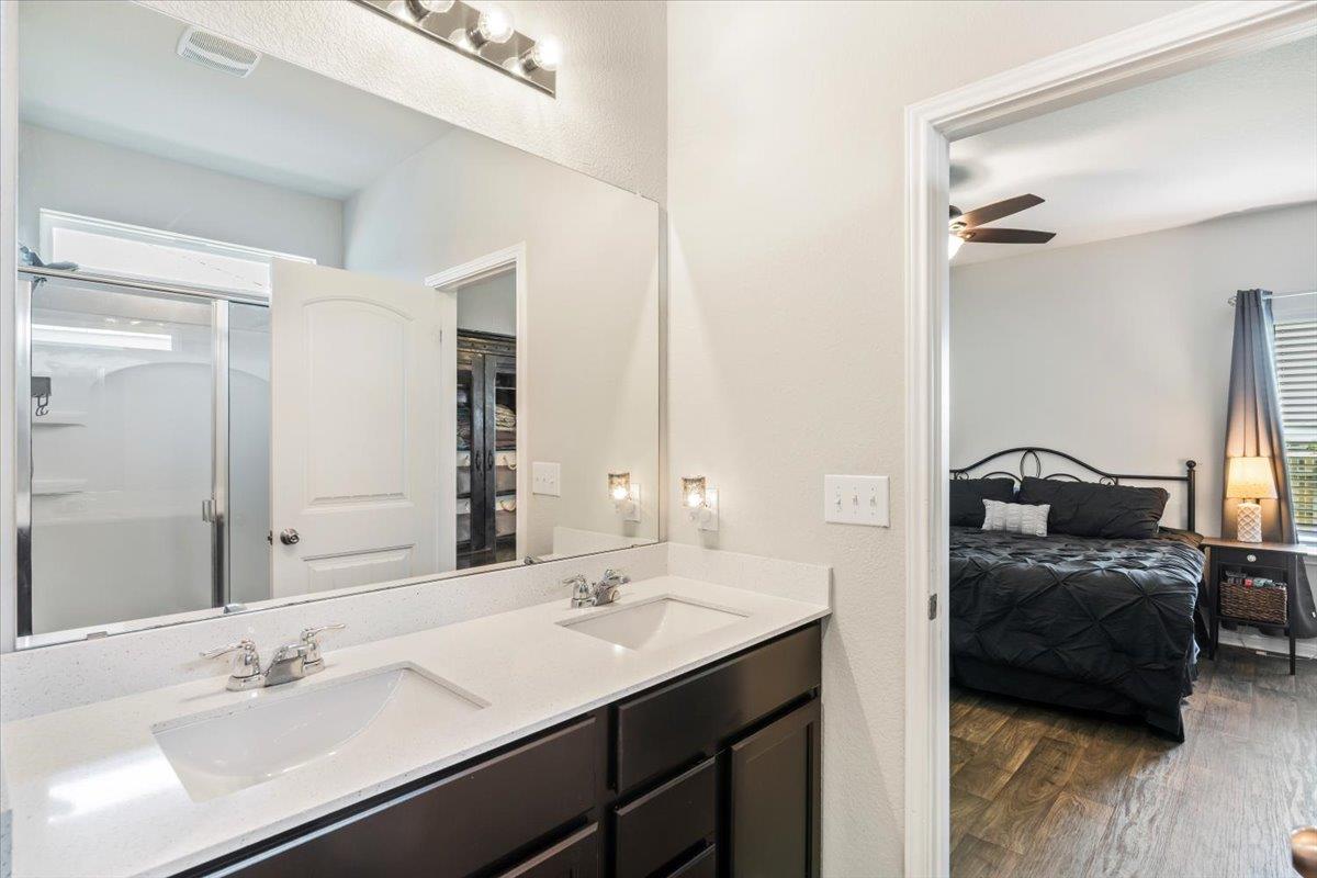 616 Independence Ave, Liberty Hill, TX 78642