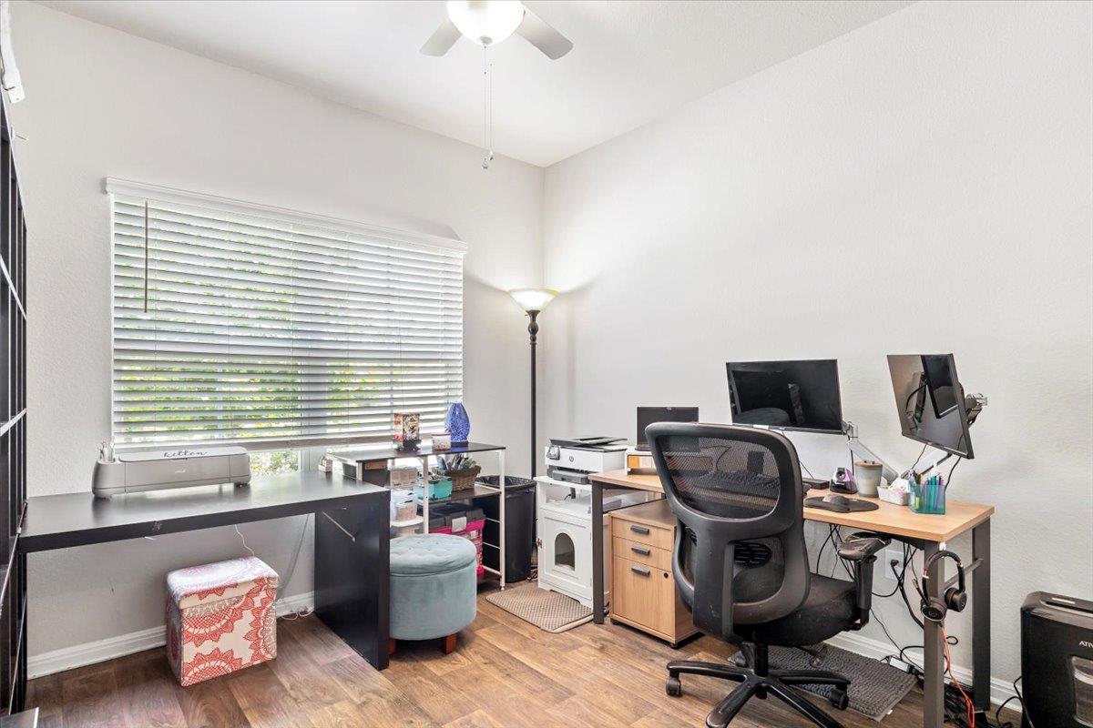 616 Independence Ave, Liberty Hill, TX 78642