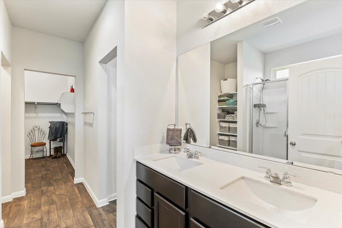 616 Independence Ave, Liberty Hill, TX 78642