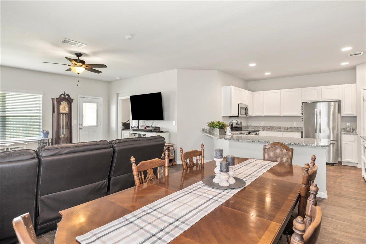 616 Independence Ave, Liberty Hill, TX 78642