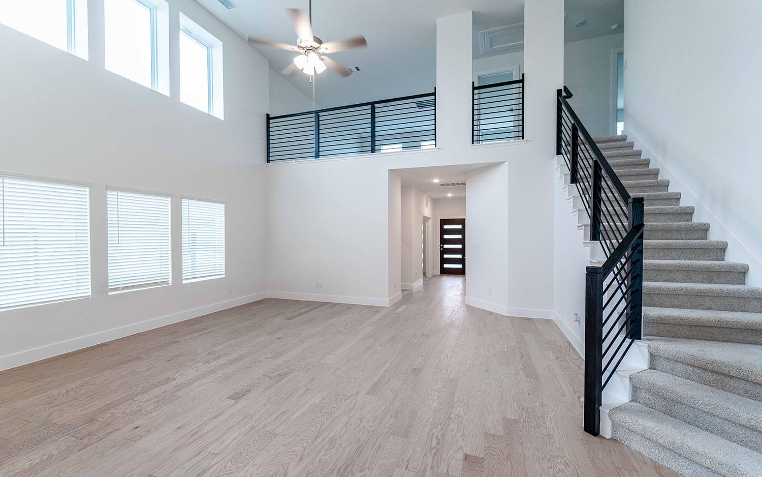 104 Old Silver Dr, Jarrell, TX 76537