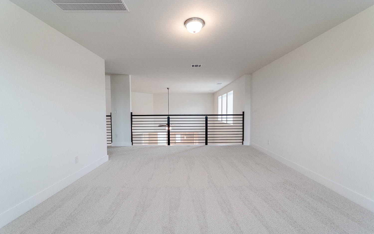 104 Old Silver Dr, Jarrell, TX 76537