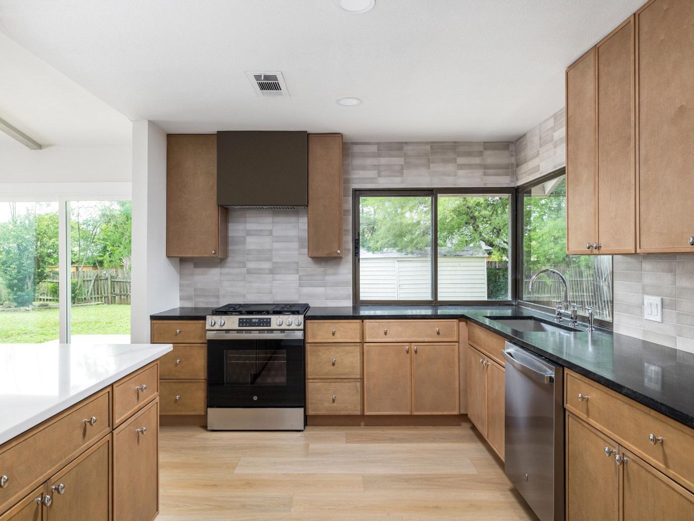 5314 Presidio Rd, Austin, TX 78745