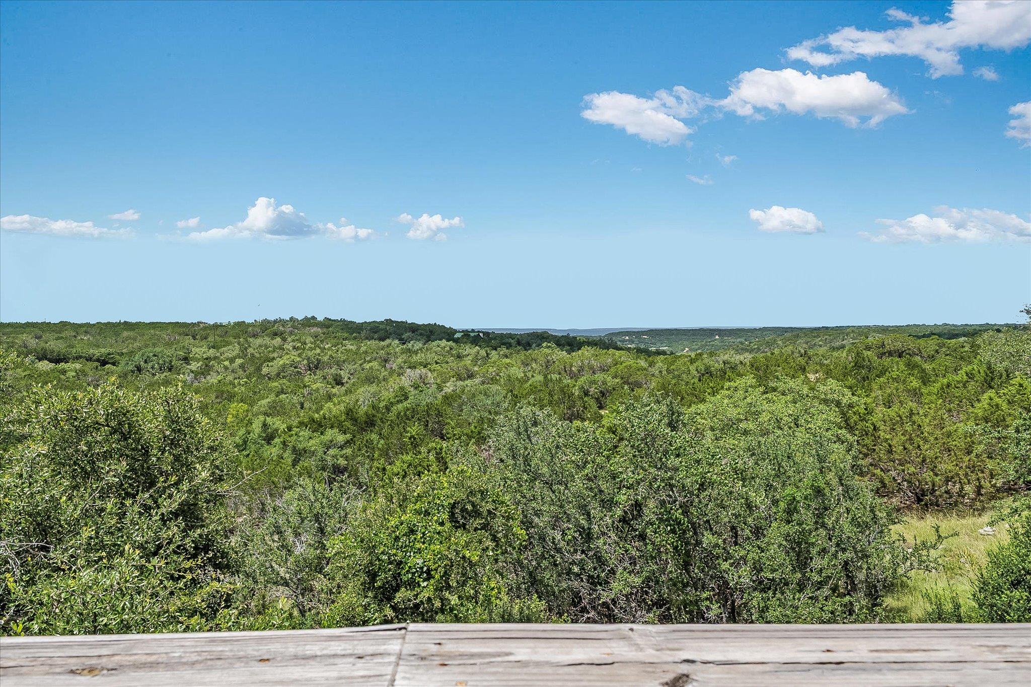 101 Maheo Way, Dripping Springs, TX 78620