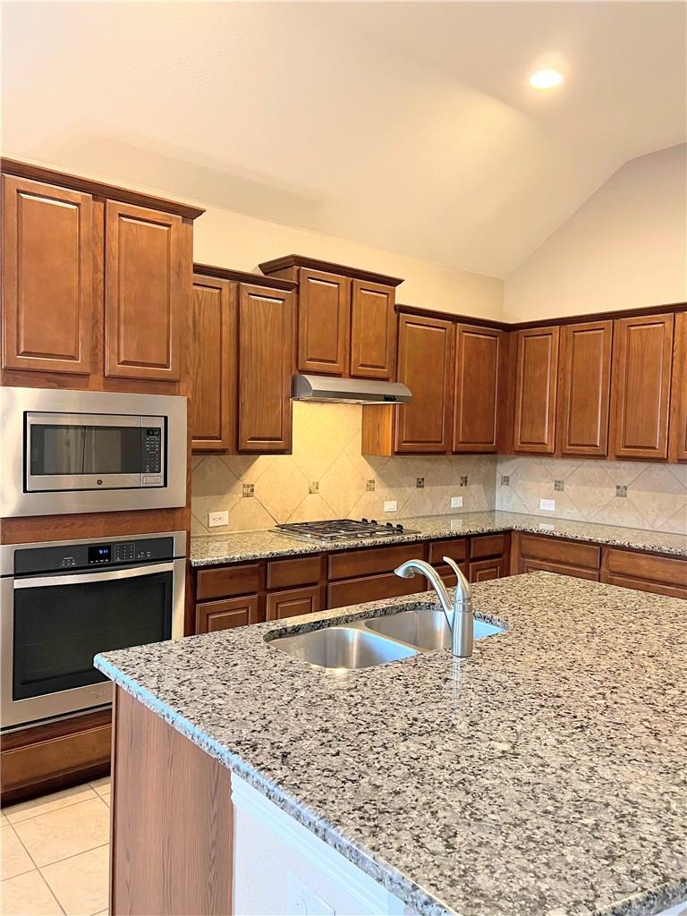 1008 Cole Cv, Round Rock, TX 78665