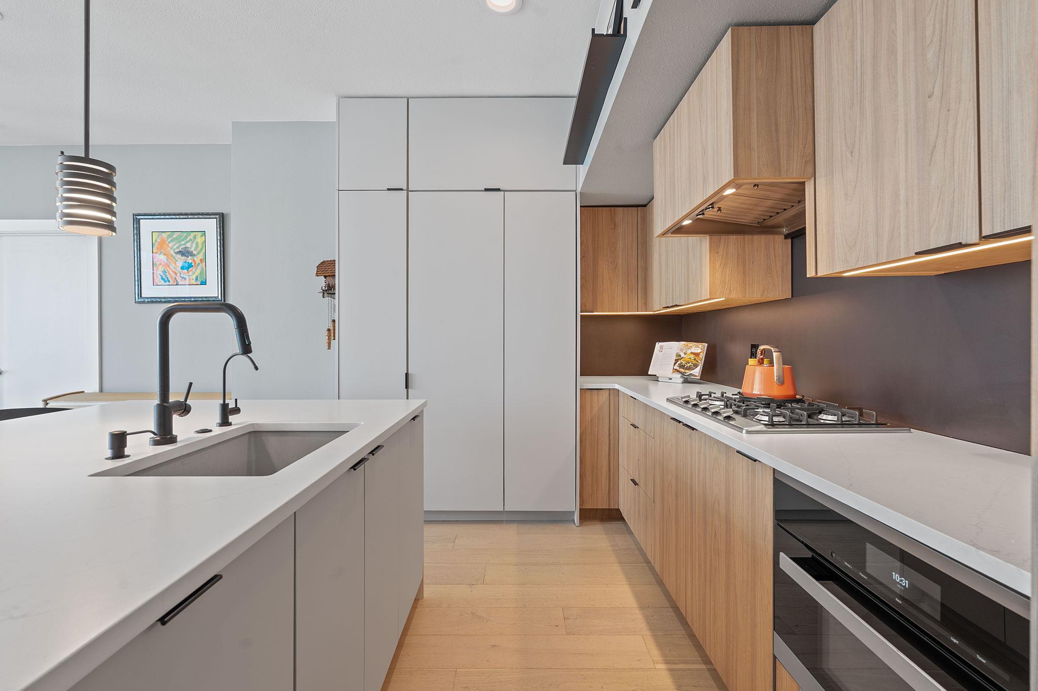 1600 Barton Springs Rd # 6403, Austin, TX 78704