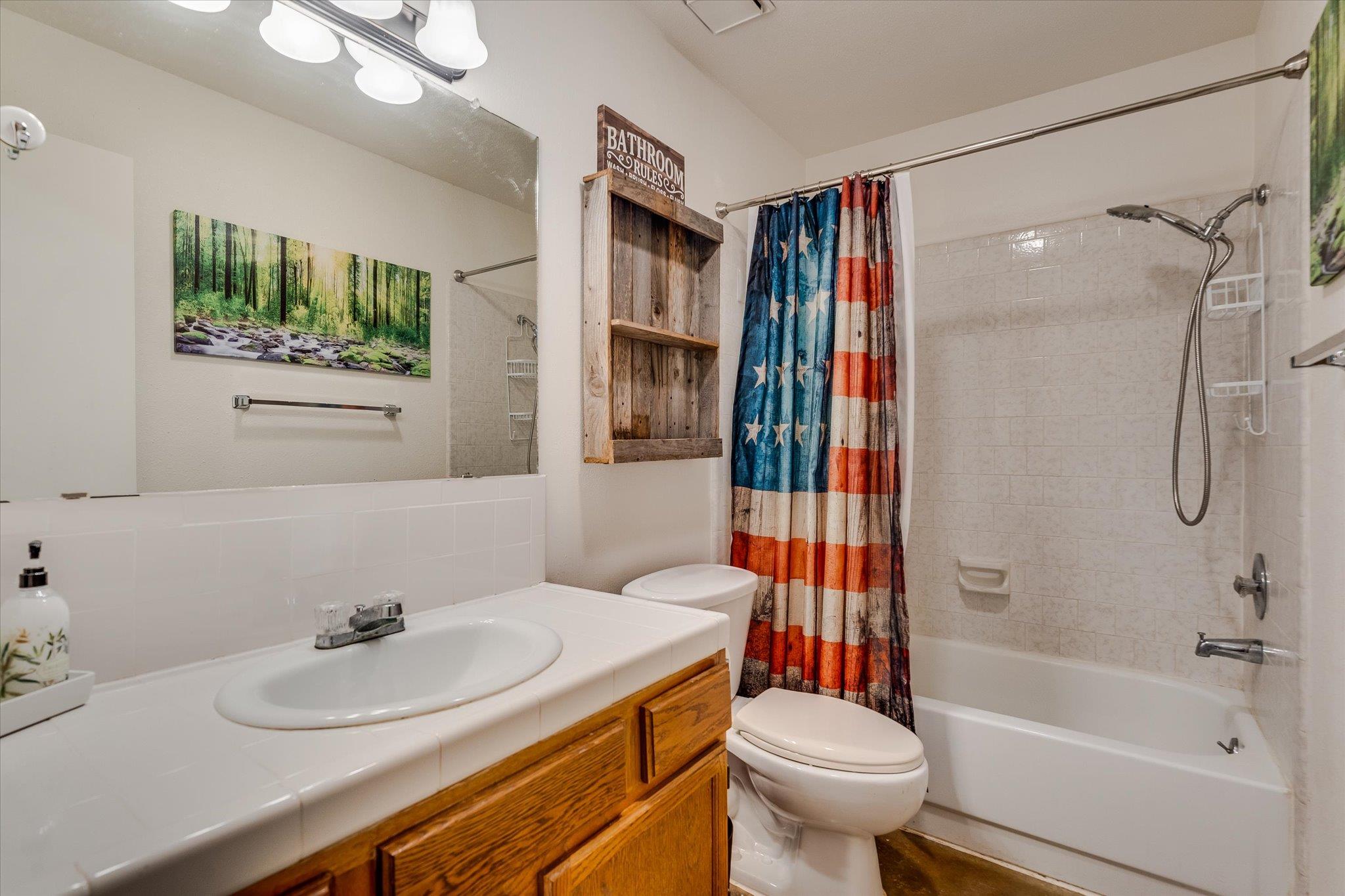 102 Rocky Creek Rd, Dripping Springs, TX 78620