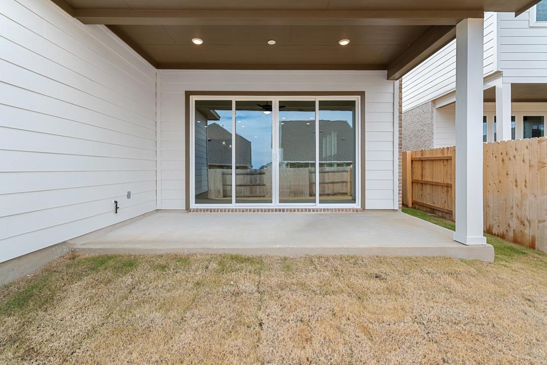 206 Lariat Loop, Liberty Hill, TX 78642