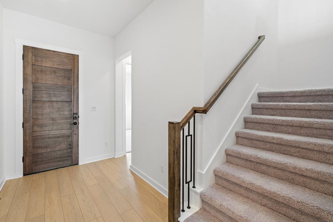 206 Lariat Loop, Liberty Hill, TX 78642