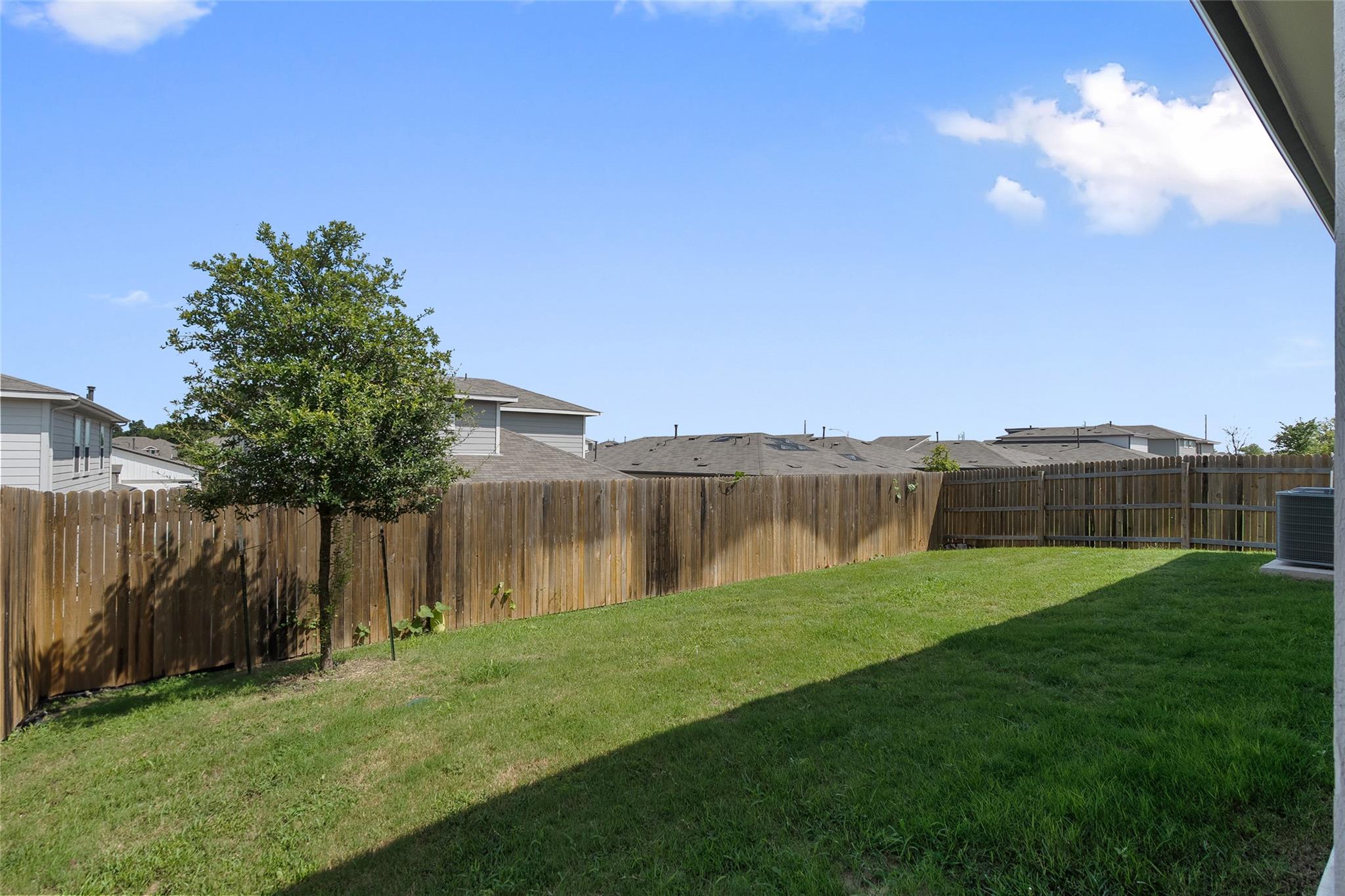13821 Zuhause Dr, Pflugerville, TX 78660