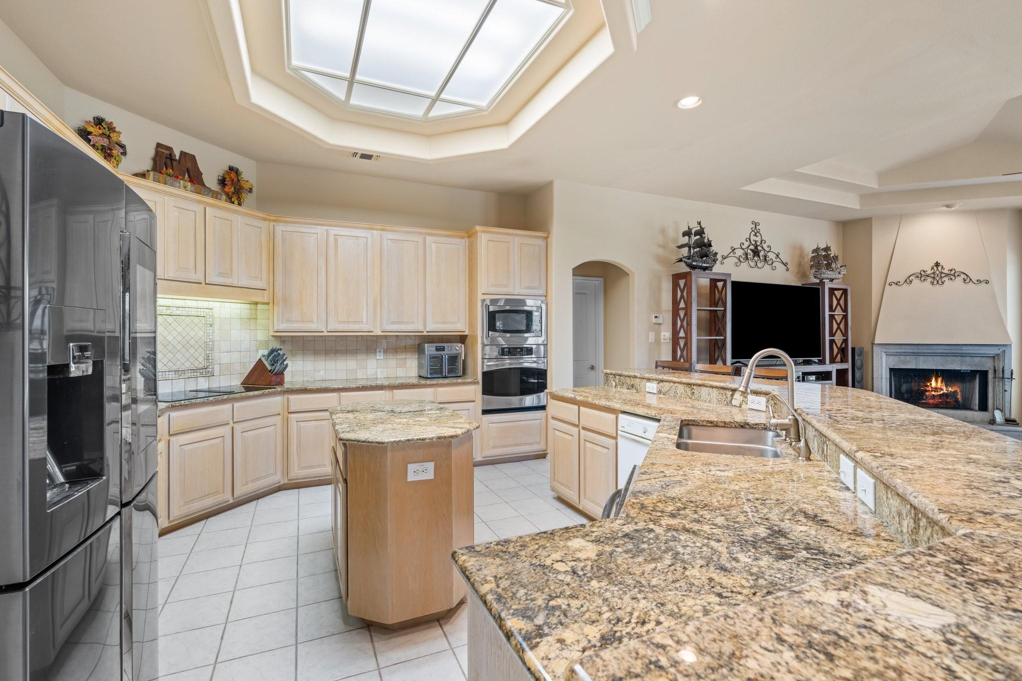 106 Mesquite Trl, Boerne, TX 78006