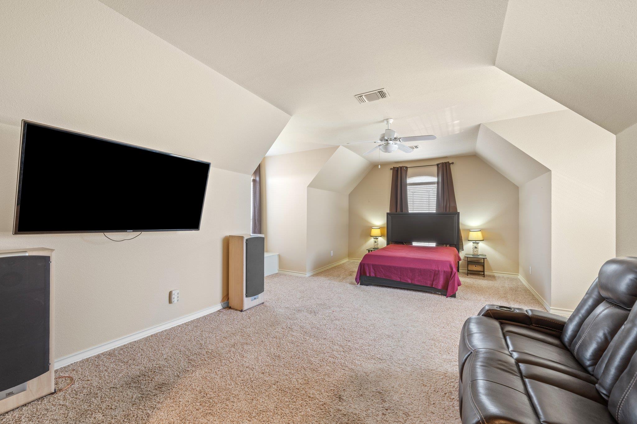 106 Mesquite Trl, Boerne, TX 78006