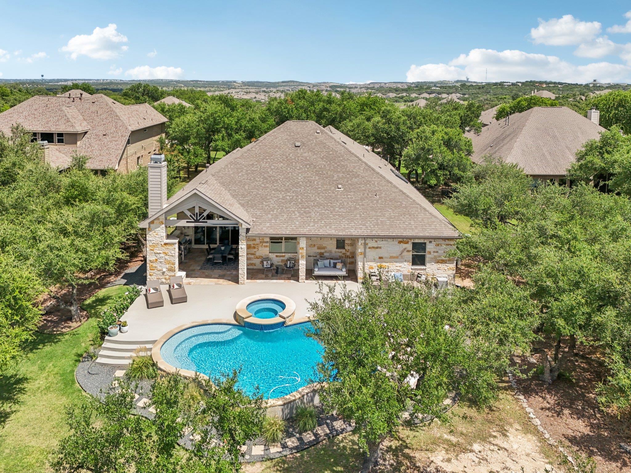 236 Ranch Ridge Dr, Dripping Springs, TX 78620