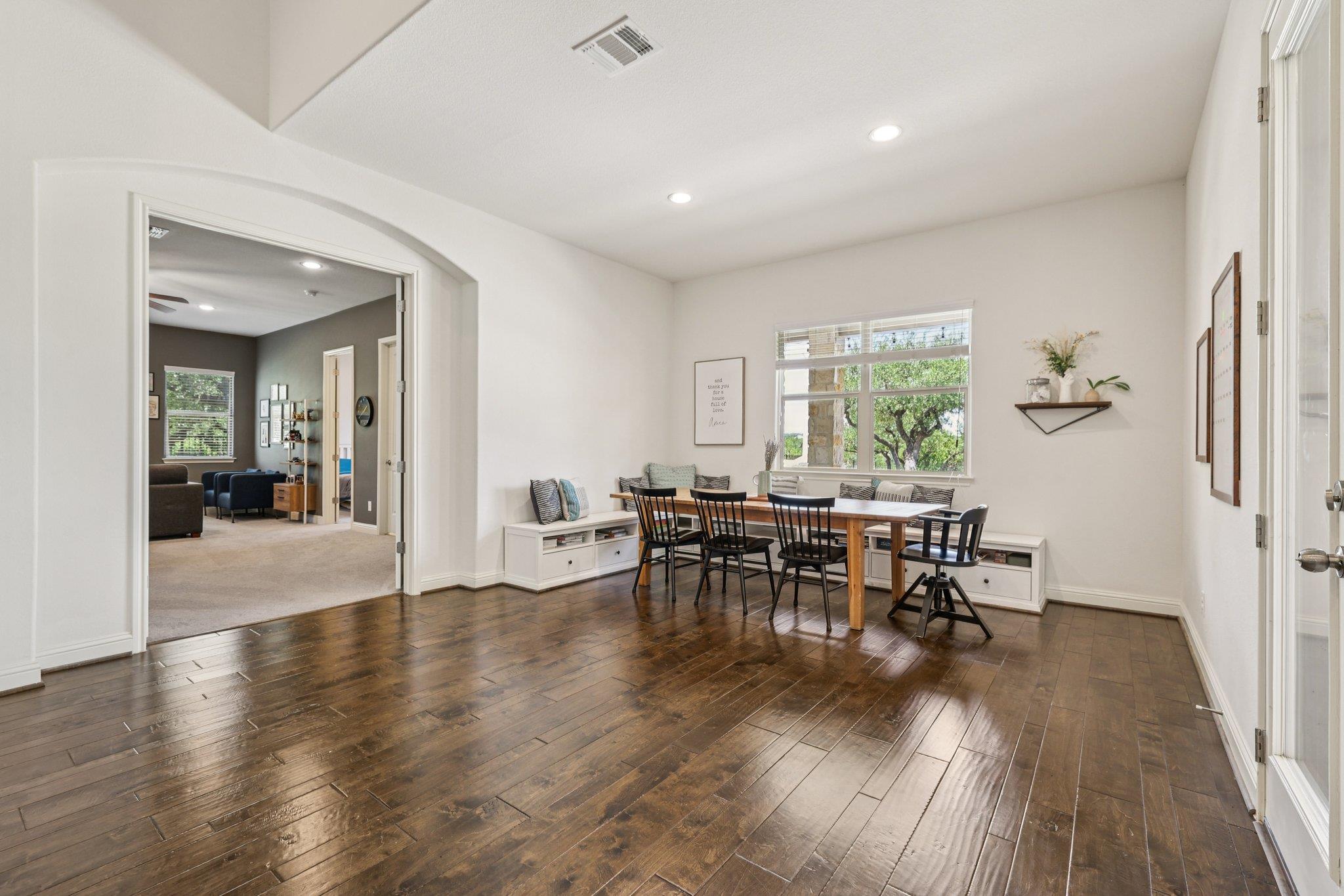 236 Ranch Ridge Dr, Dripping Springs, TX 78620