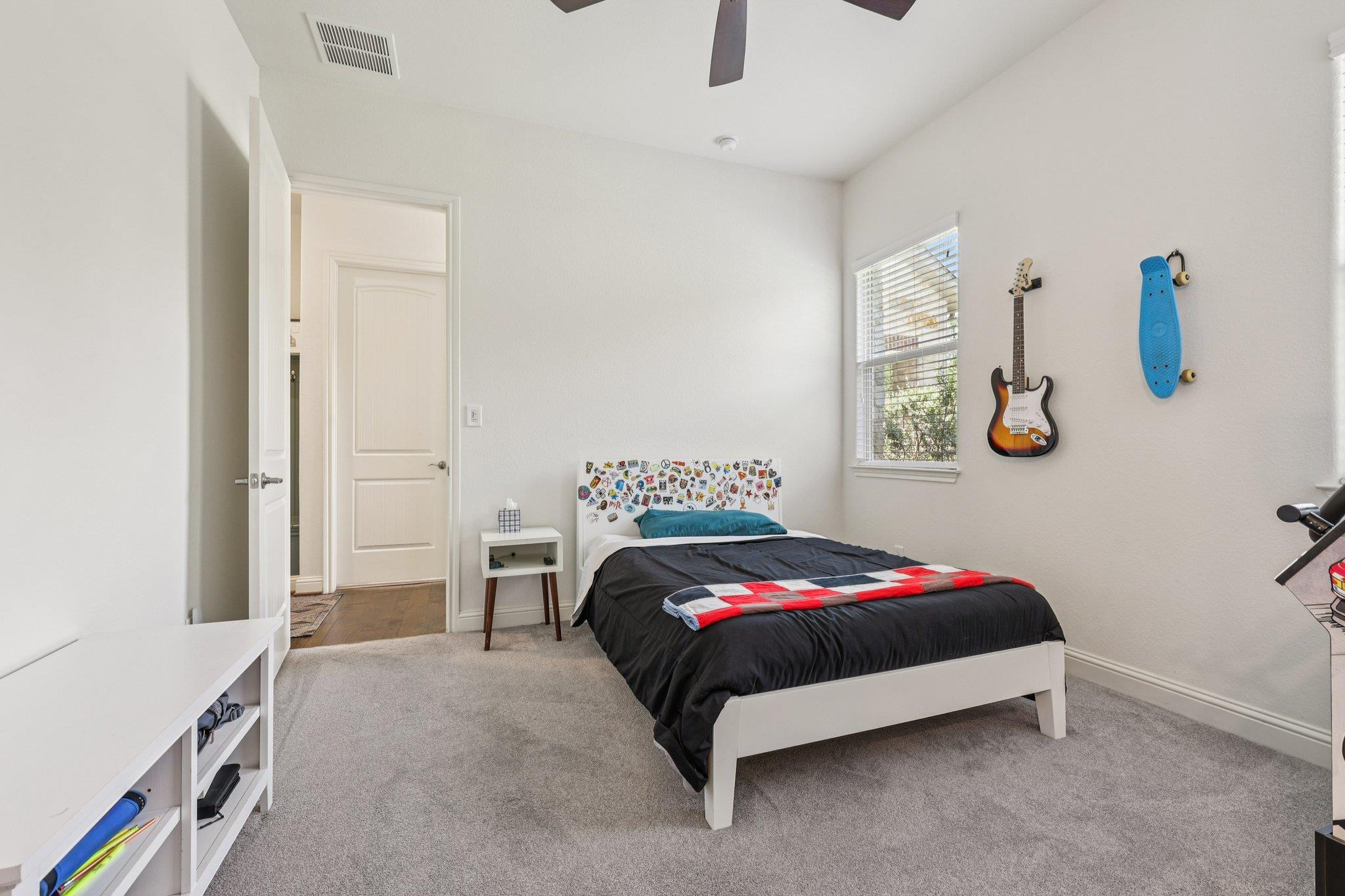 236 Ranch Ridge Dr, Dripping Springs, TX 78620