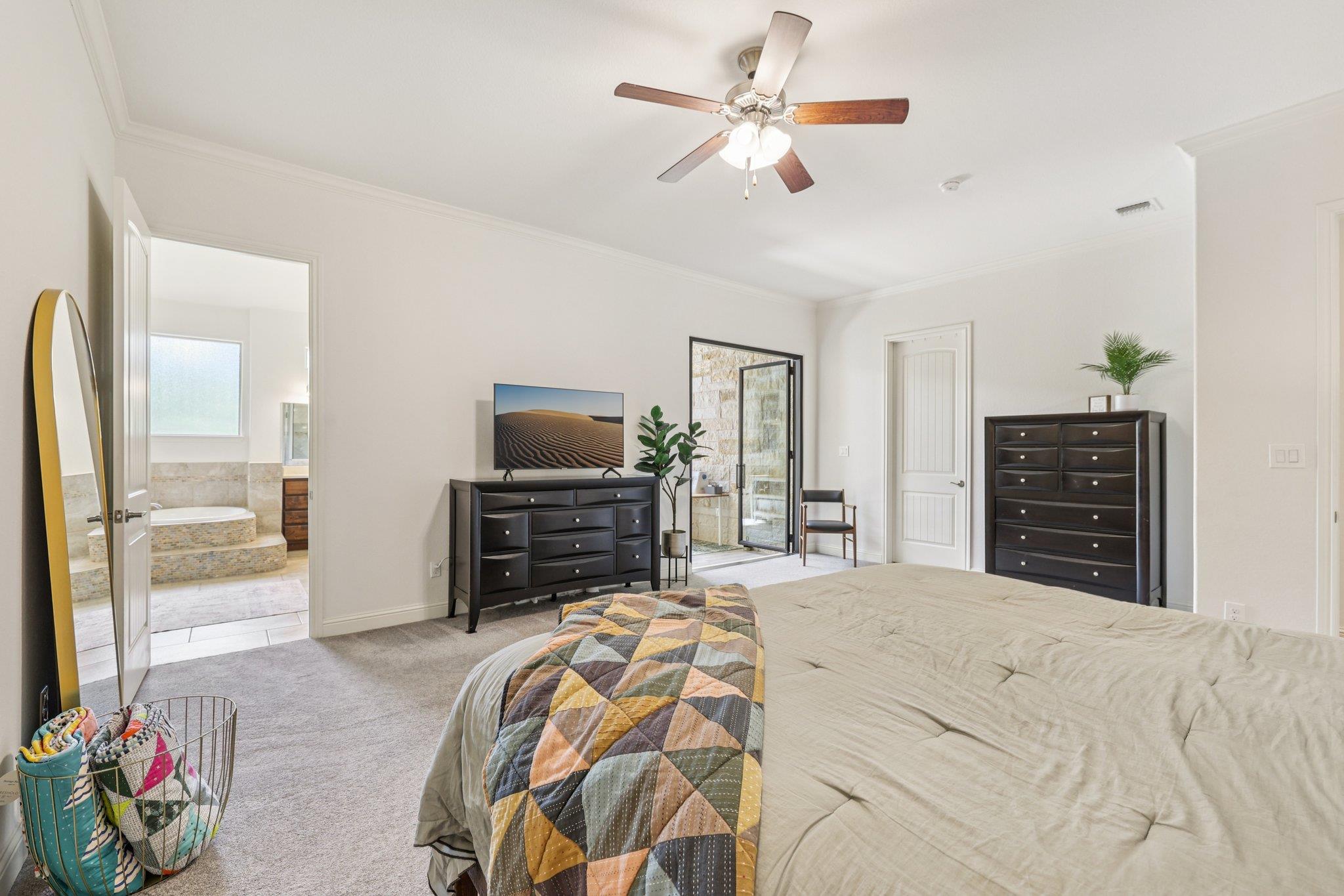 236 Ranch Ridge Dr, Dripping Springs, TX 78620