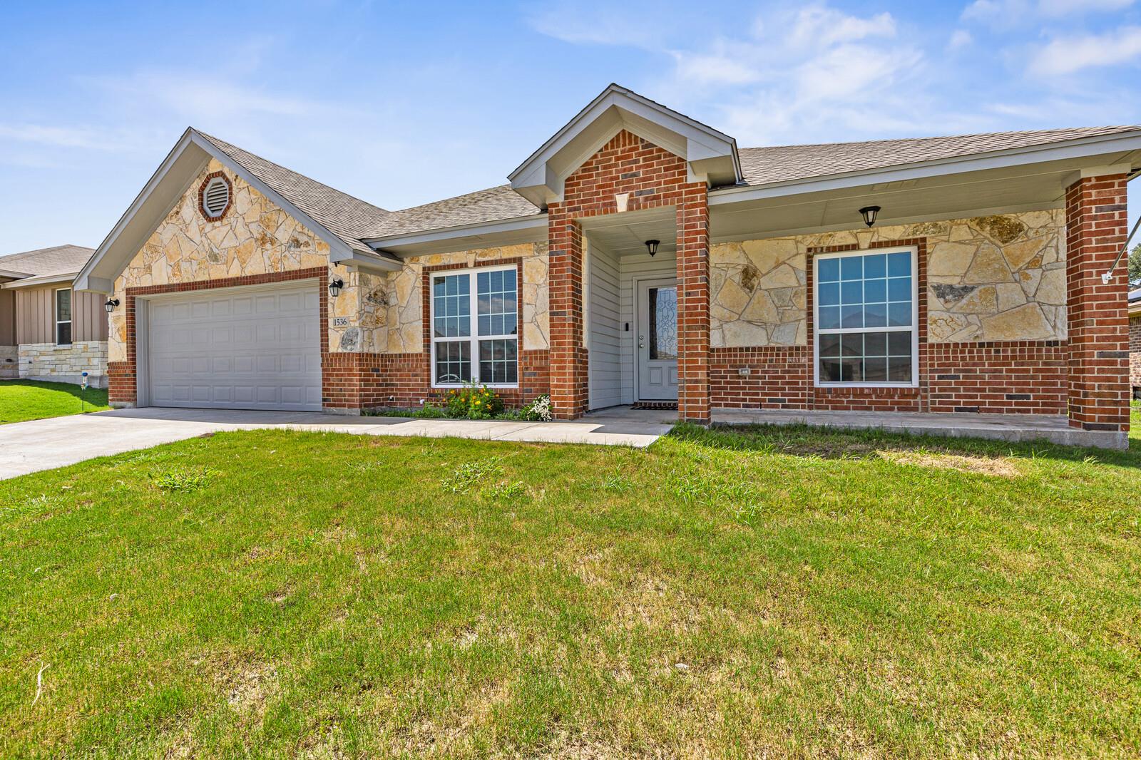 1536 Justice Dr, Copperas Cove, TX 76522