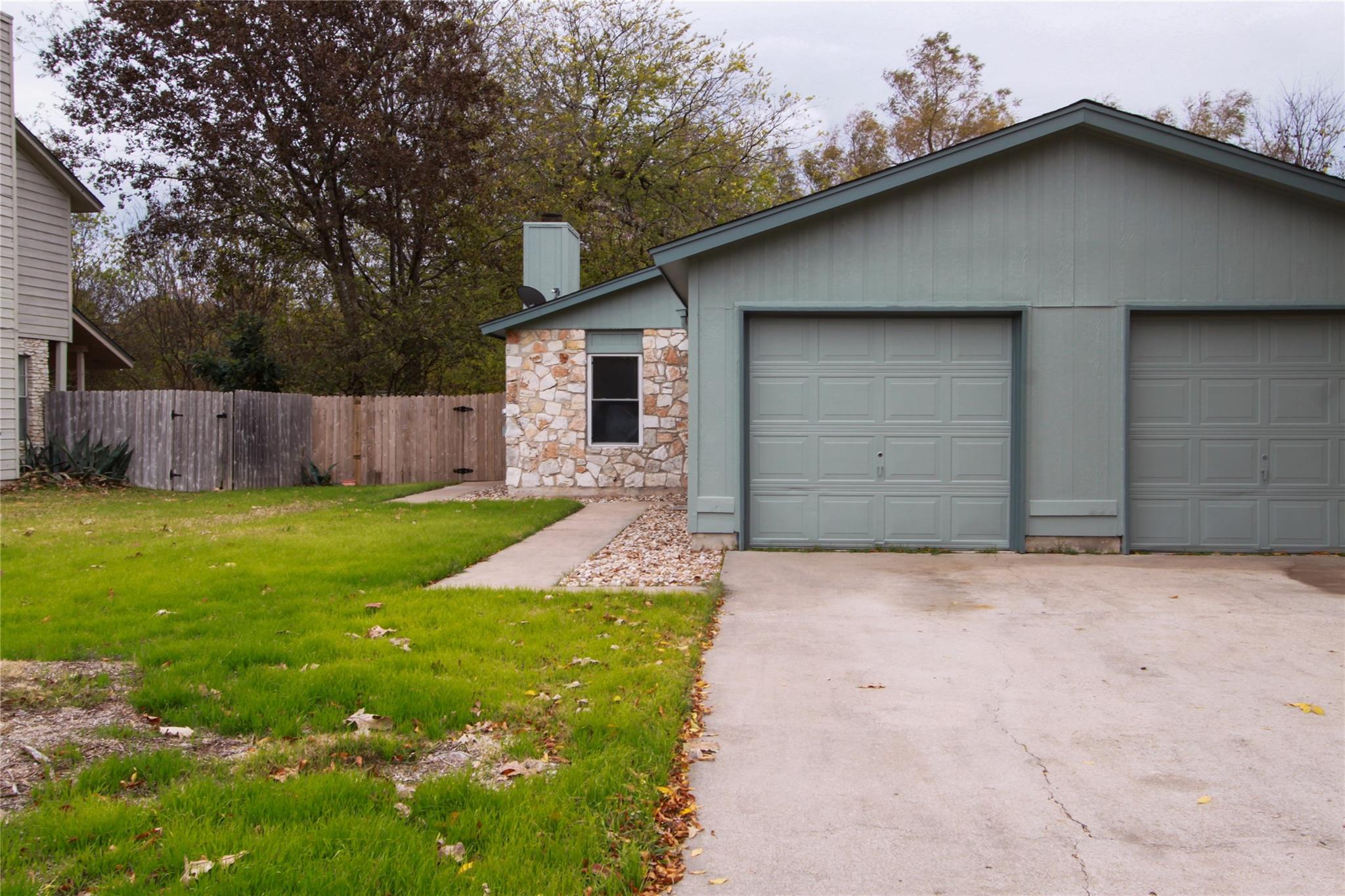 12609 Turtle Rock Rd # B, Austin, TX 78729