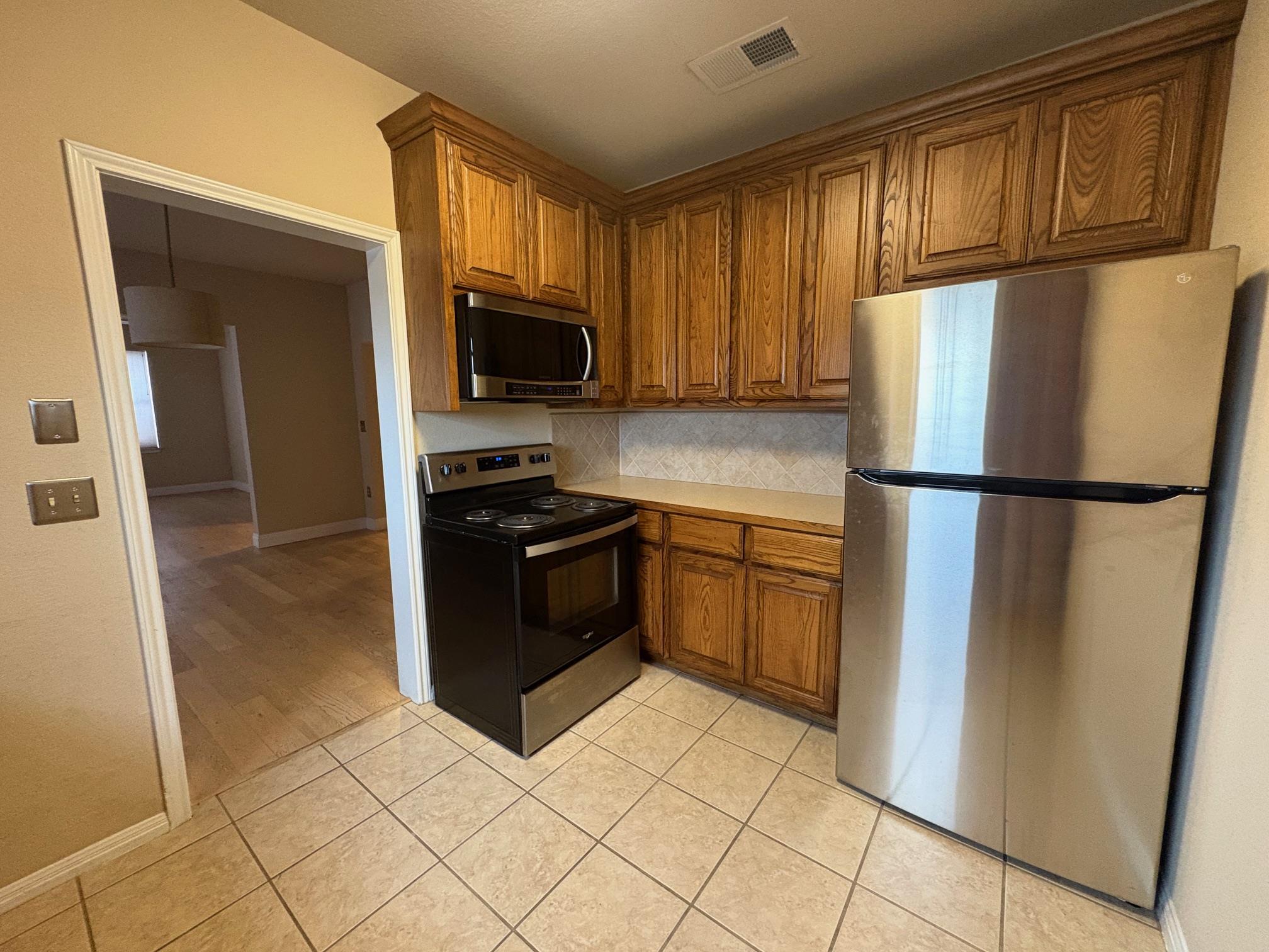 106 S Mays St # 300, Round Rock, TX 78664