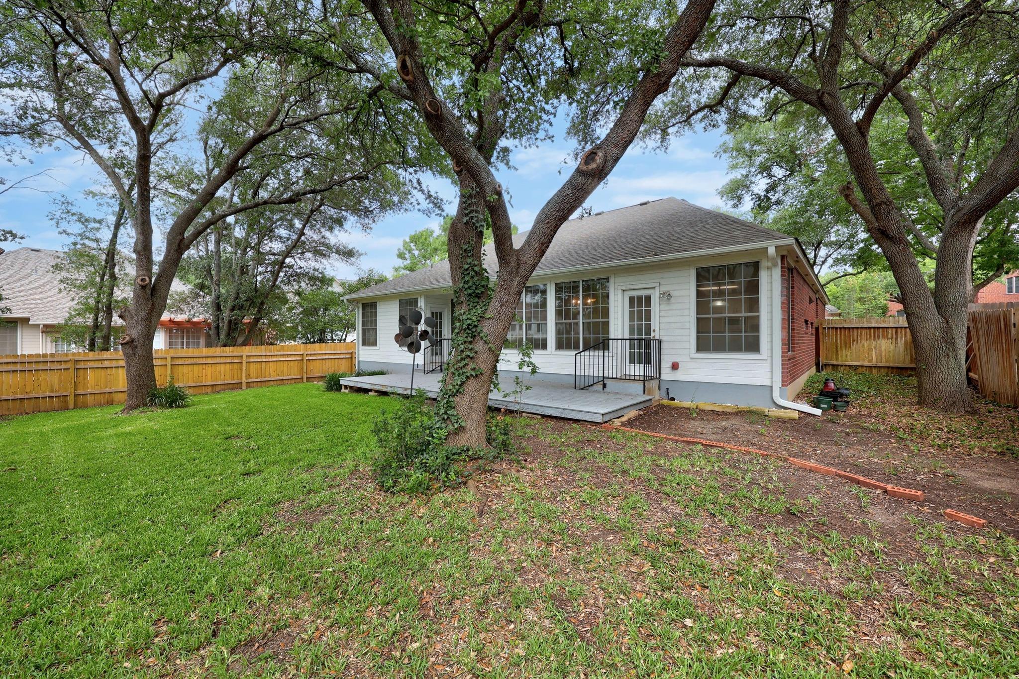 13305 Chasewood Cv, Austin, TX 78727