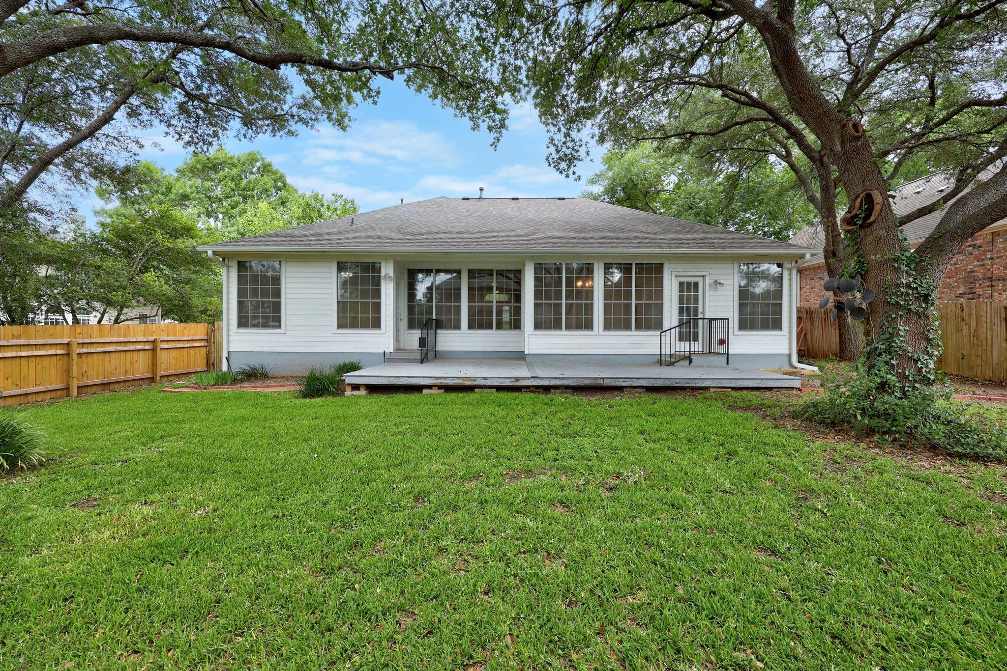 13305 Chasewood Cv, Austin, TX 78727