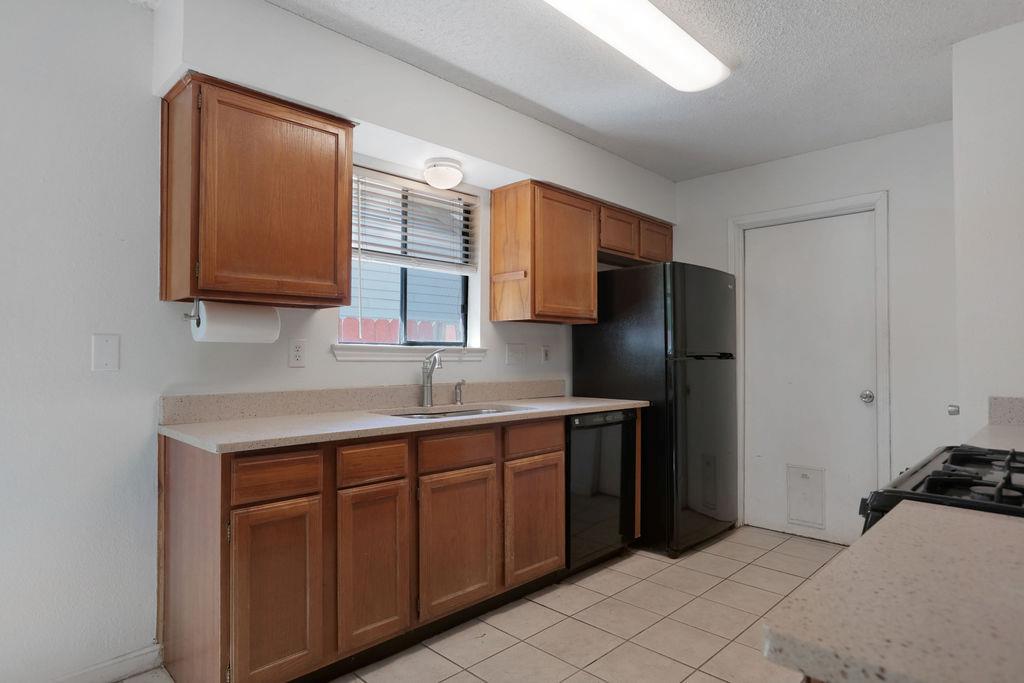 5808 Spring Meadow Rd, Austin, TX 78744