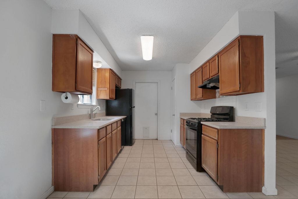 5808 Spring Meadow Rd, Austin, TX 78744