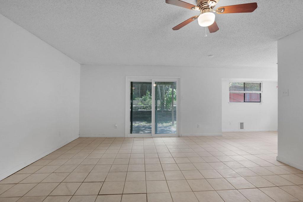 5808 Spring Meadow Rd, Austin, TX 78744