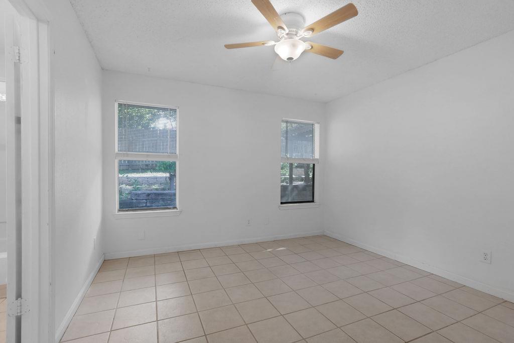 5808 Spring Meadow Rd, Austin, TX 78744