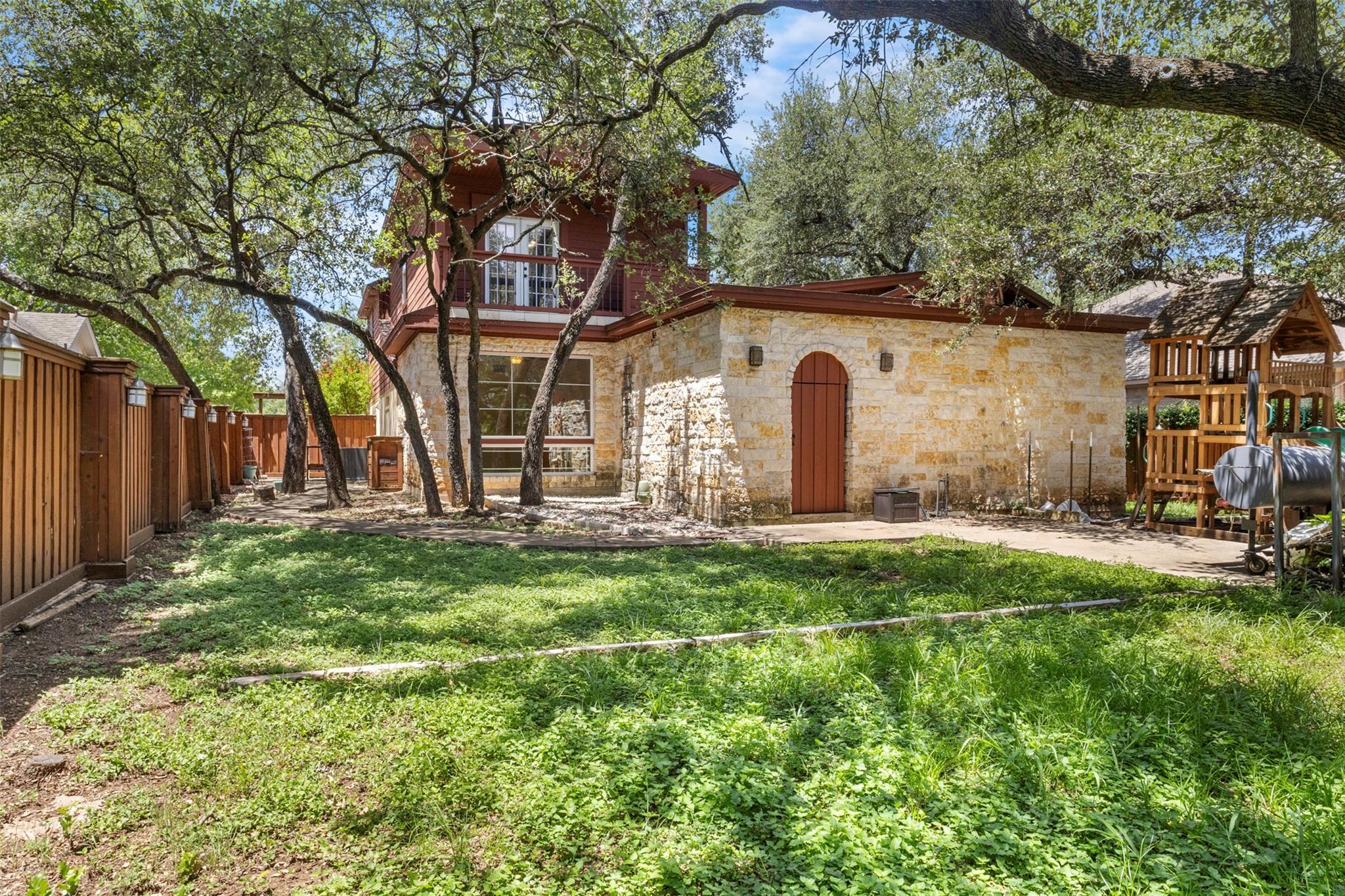 216 N Mount Rushmore Dr, Cedar Park, TX 78613