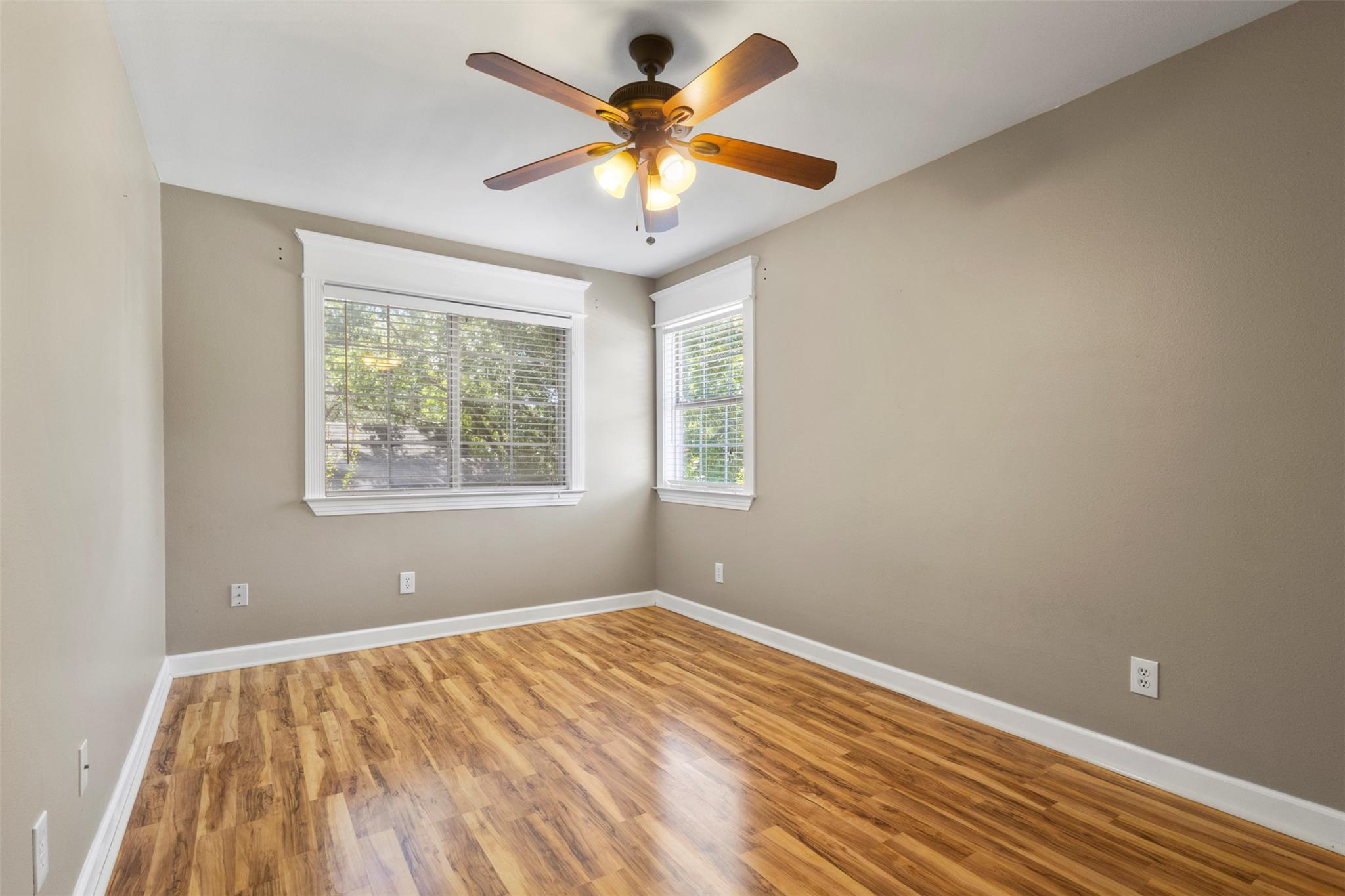 216 N Mount Rushmore Dr, Cedar Park, TX 78613