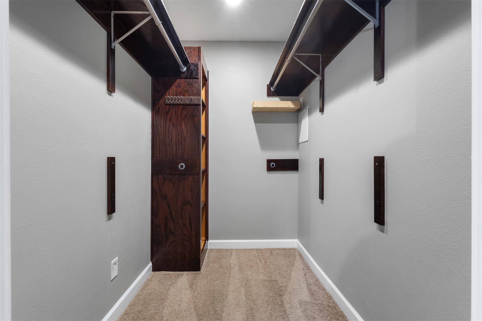 216 N Mount Rushmore Dr, Cedar Park, TX 78613